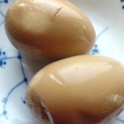 めんつゆで作ると味付け簡単なんですね。　美味しい味付き卵でした。(*^▽^*　)ご馳走様でした！